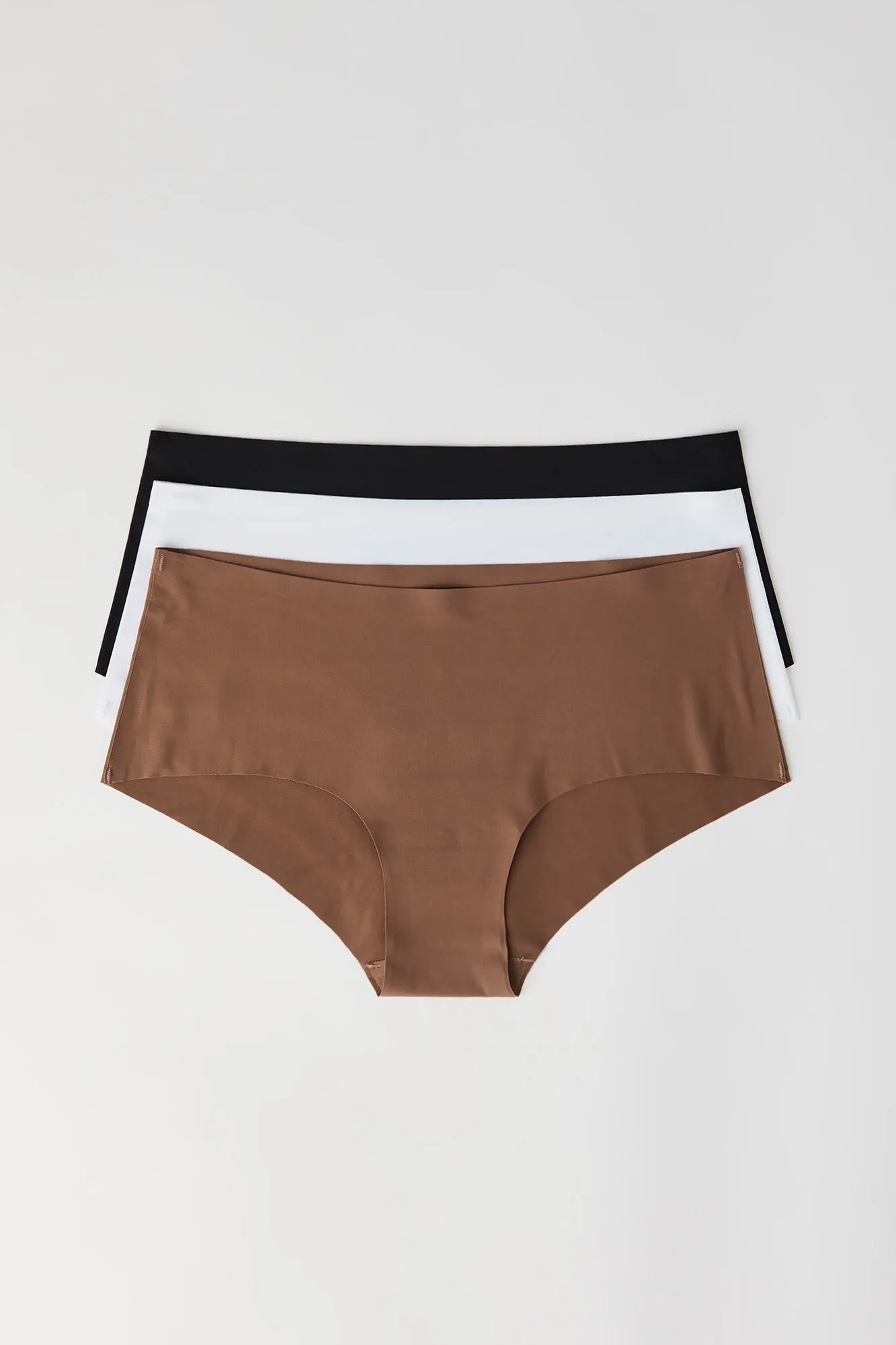 No-Show Hipster Panty (3 Pack) sold by Charlotte Russe product image thumbnail 4