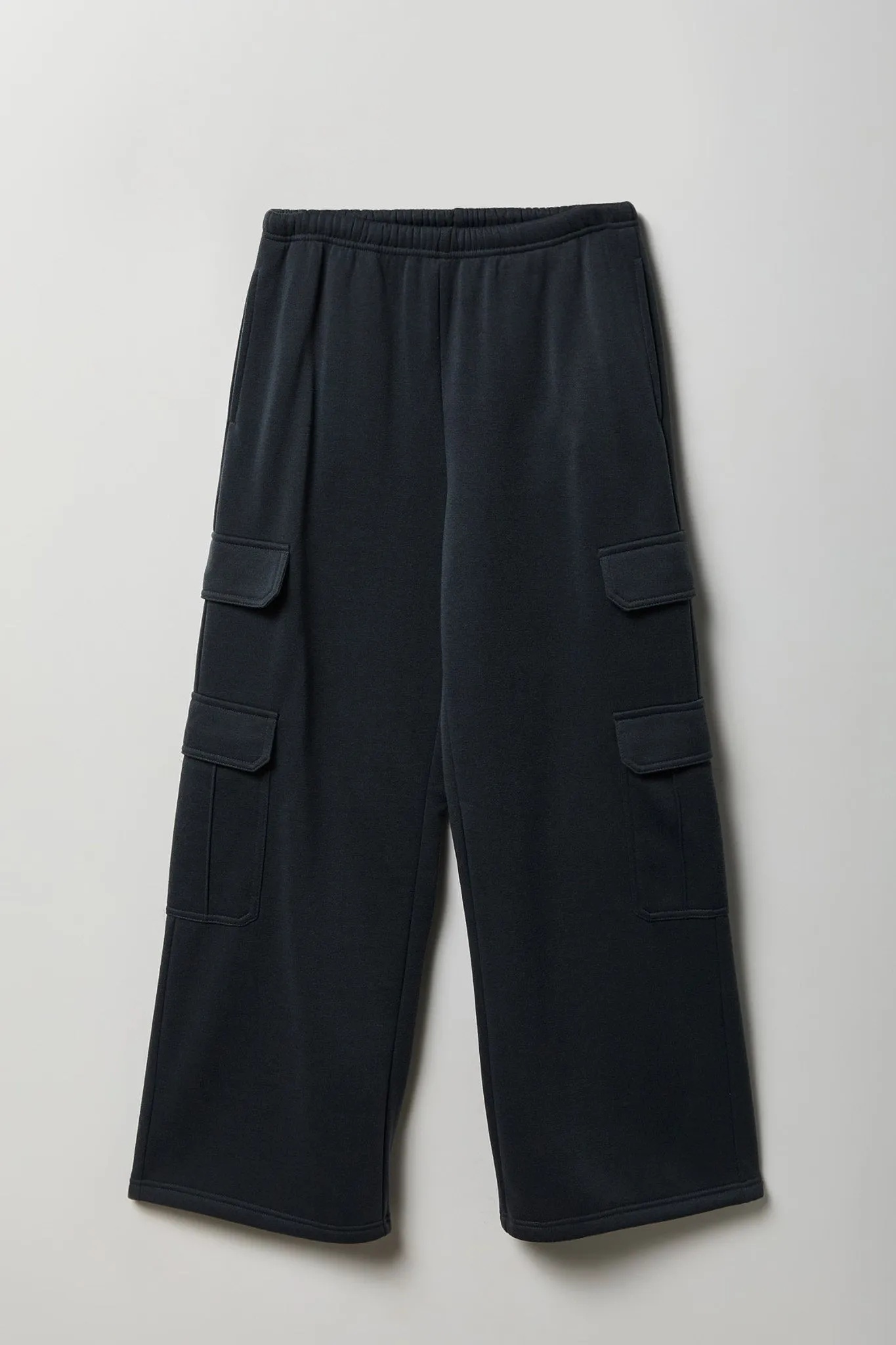Fleece Ultra Wide Cargo Sweatpant sold by Charlotte Russe product image thumbnail 5
