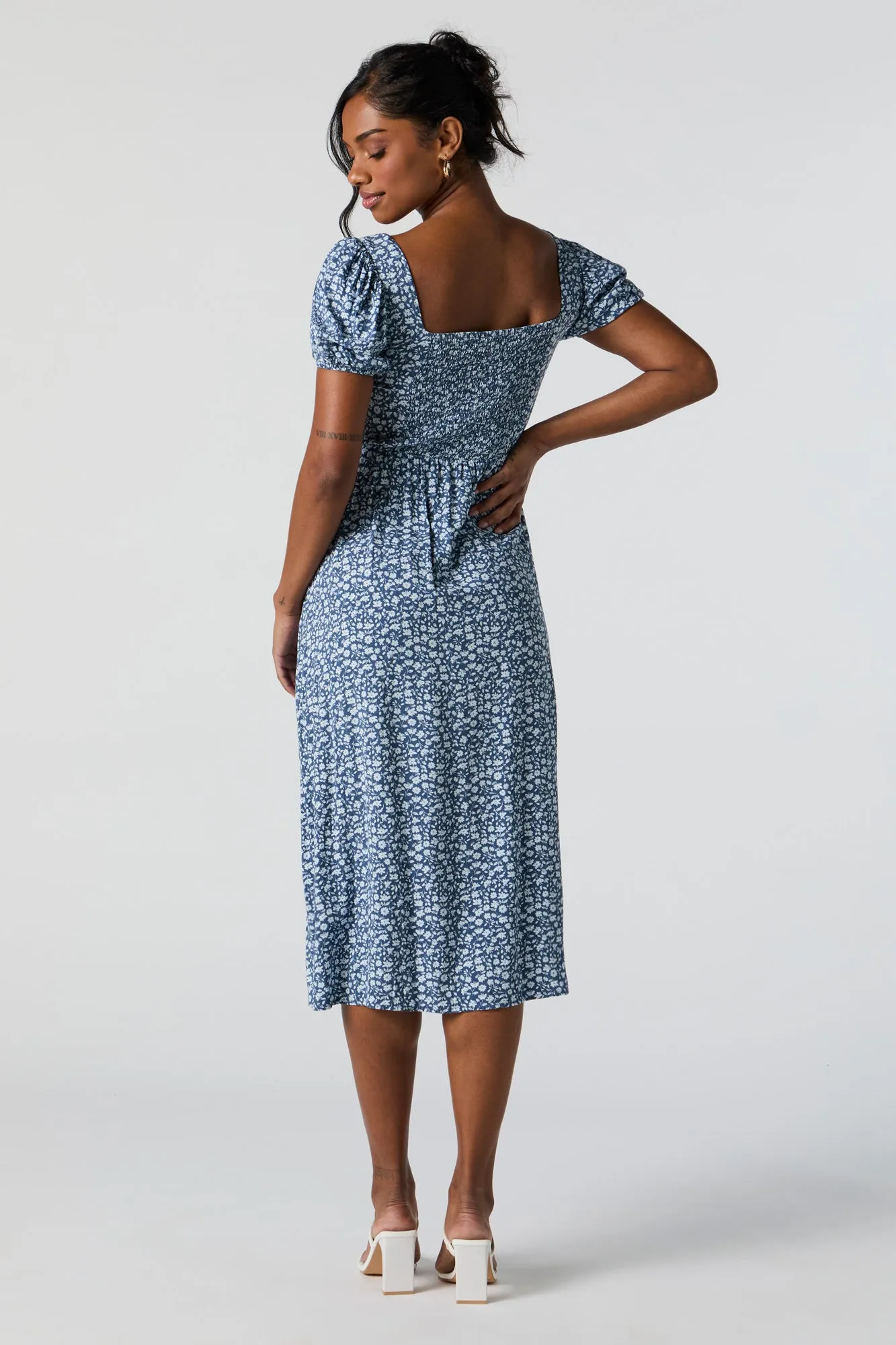 Floral Sweetheart Puff Sleeve Midi Dress sold by Charlotte Russe product image thumbnail 2