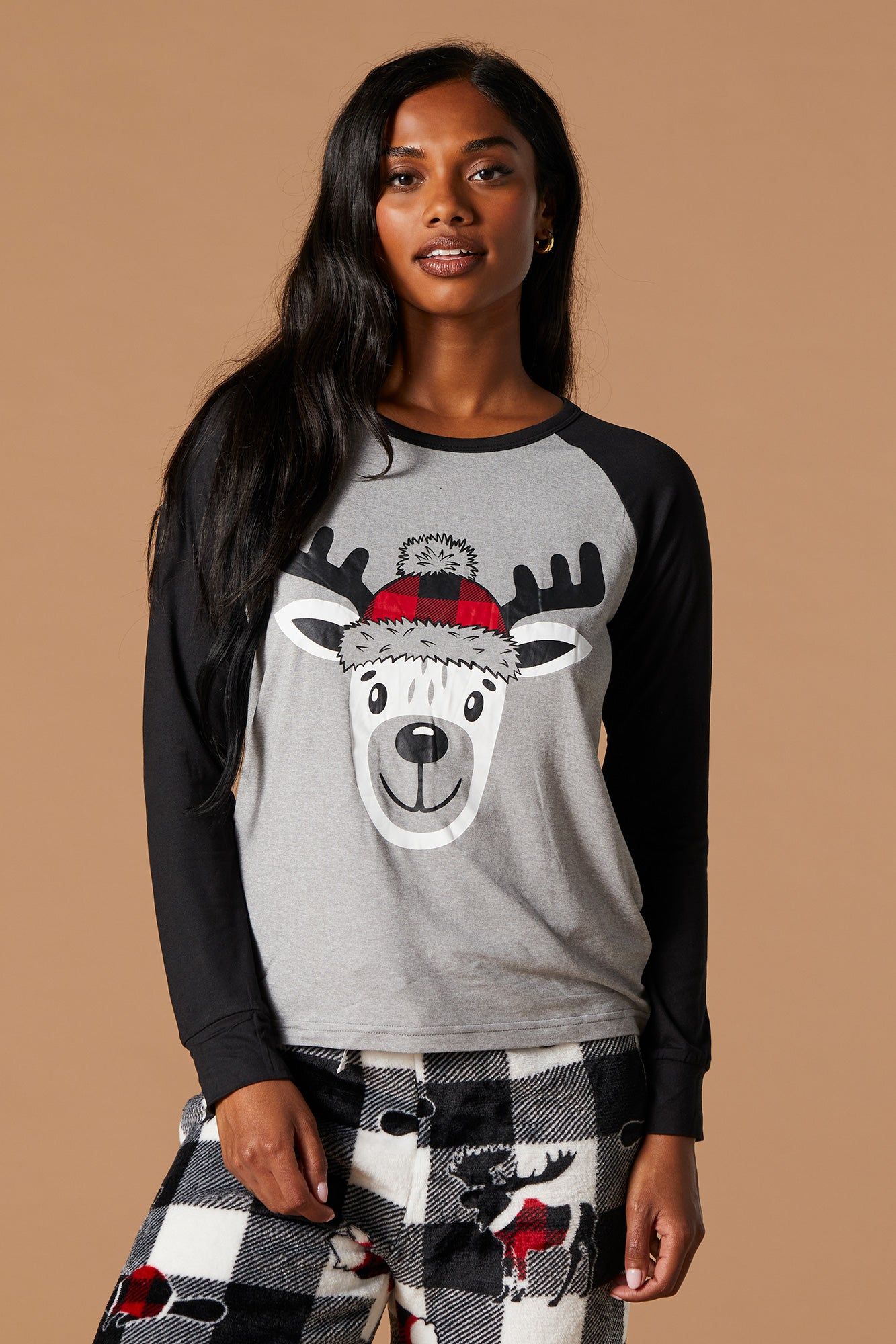 Matching the Family Plaid Plush 2 Piece Pajama Set sold by Charlotte Russe product image thumbnail 2