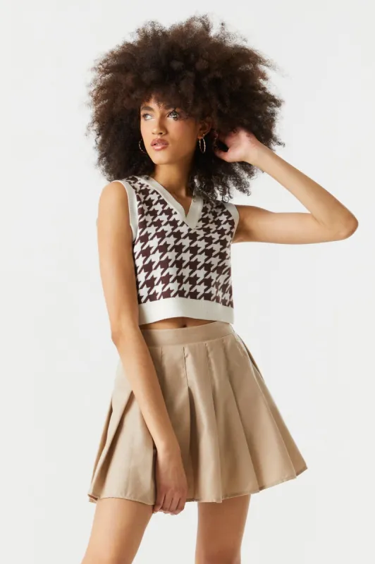 Houndstooth Print V-Neck Cropped Knit Vest sold by Charlotte Russe