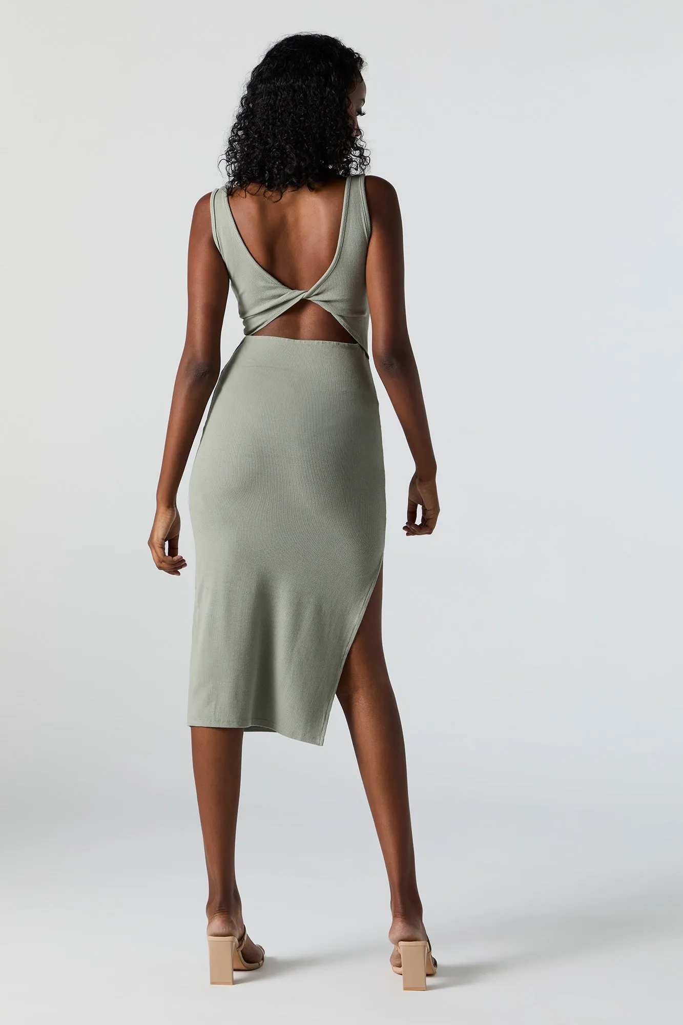 Ribbed Reversible Twist Midi Dress sold by Charlotte Russe product image thumbnail 5