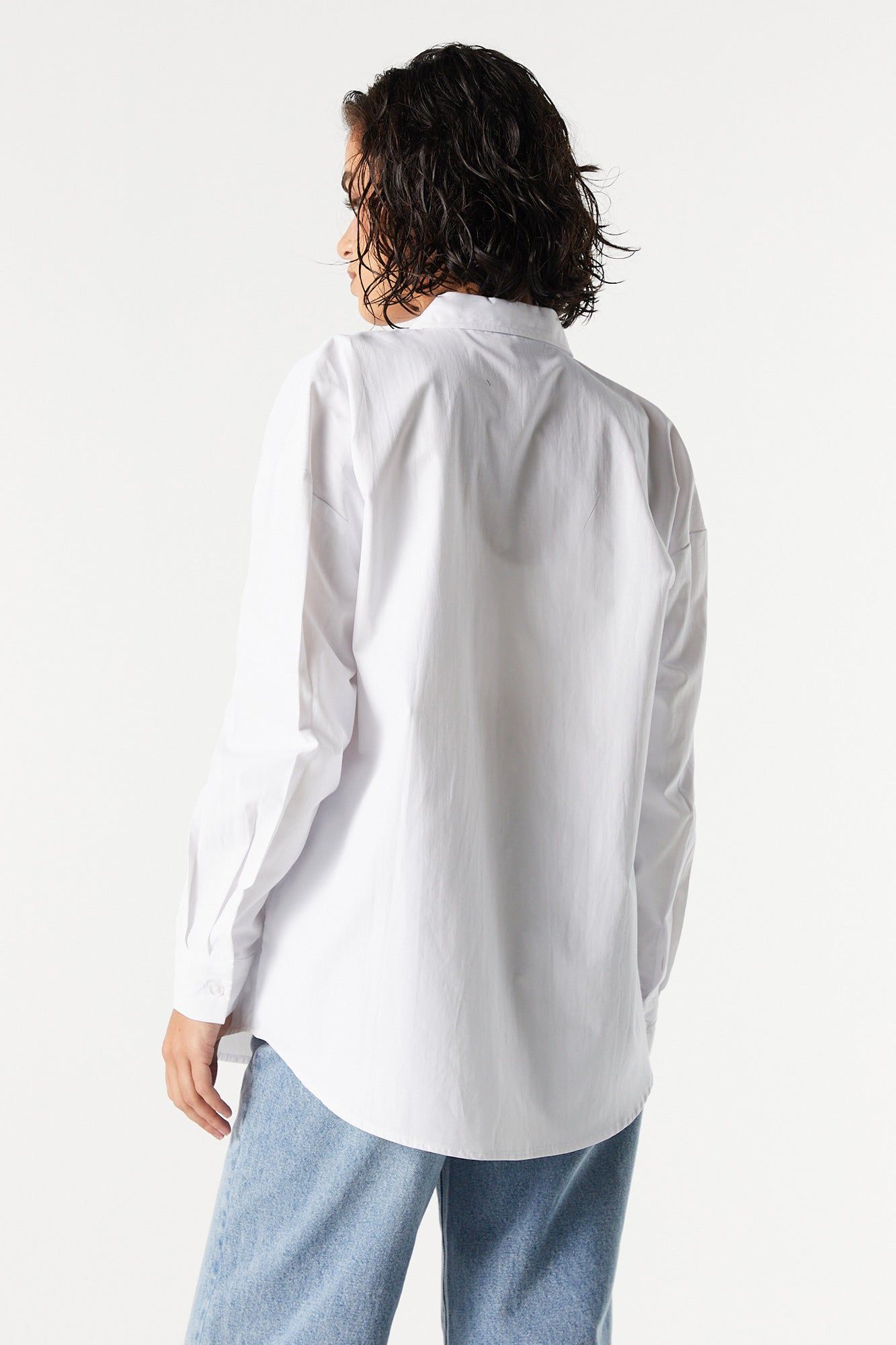 Oversized Poplin Button-Up Top sold by Charlotte Russe product image thumbnail 5