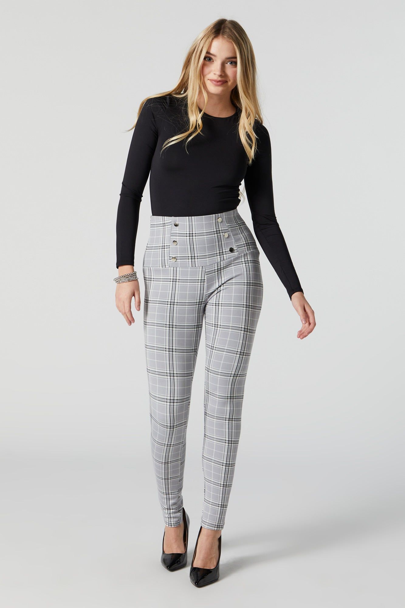 Plaid Print High Rise Buttoned Legging sold by Charlotte Russe product image thumbnail 4