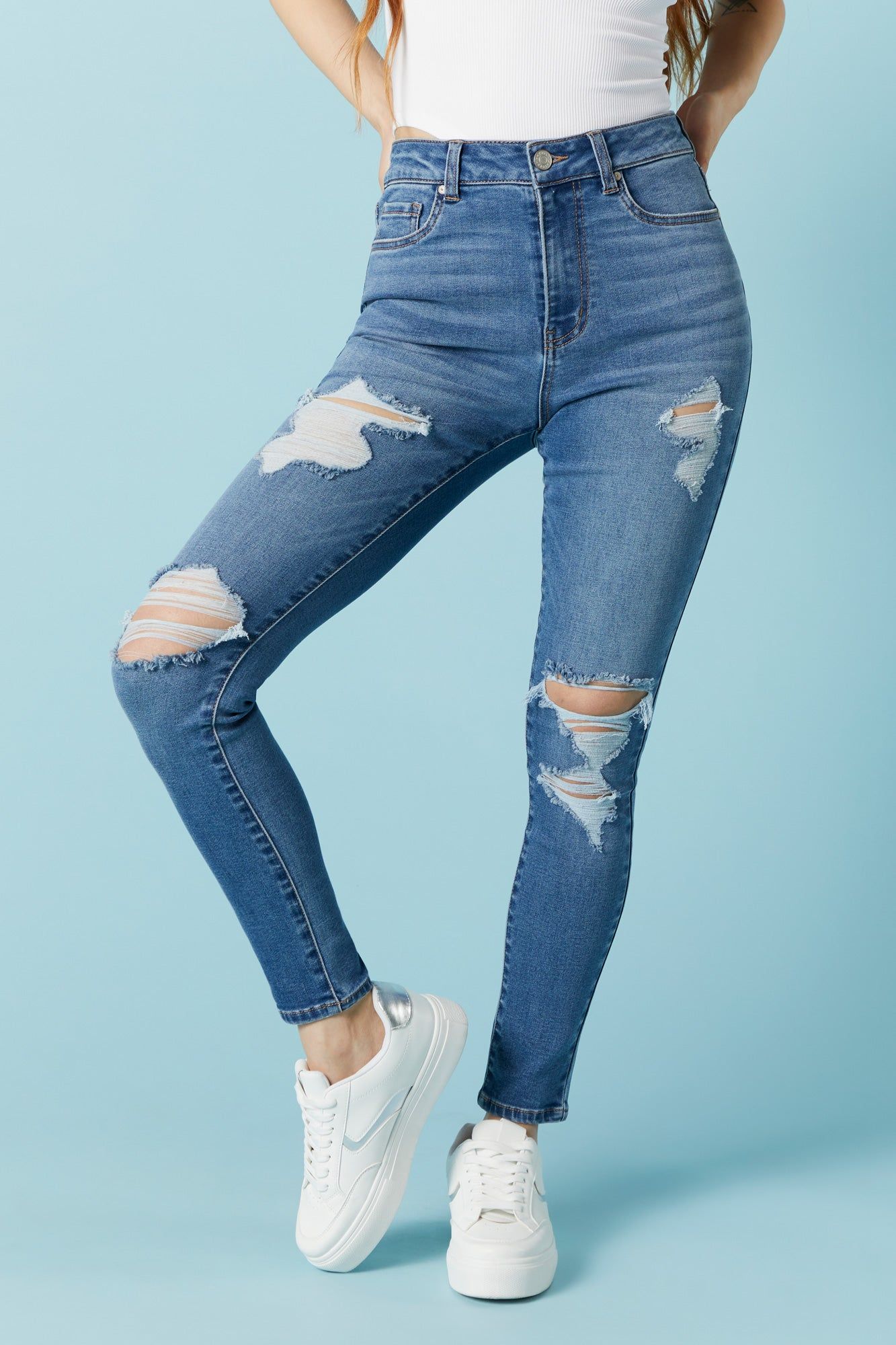 Miami Distressed Medium Wash Skinny Jean sold by Charlotte Russe product image thumbnail 2