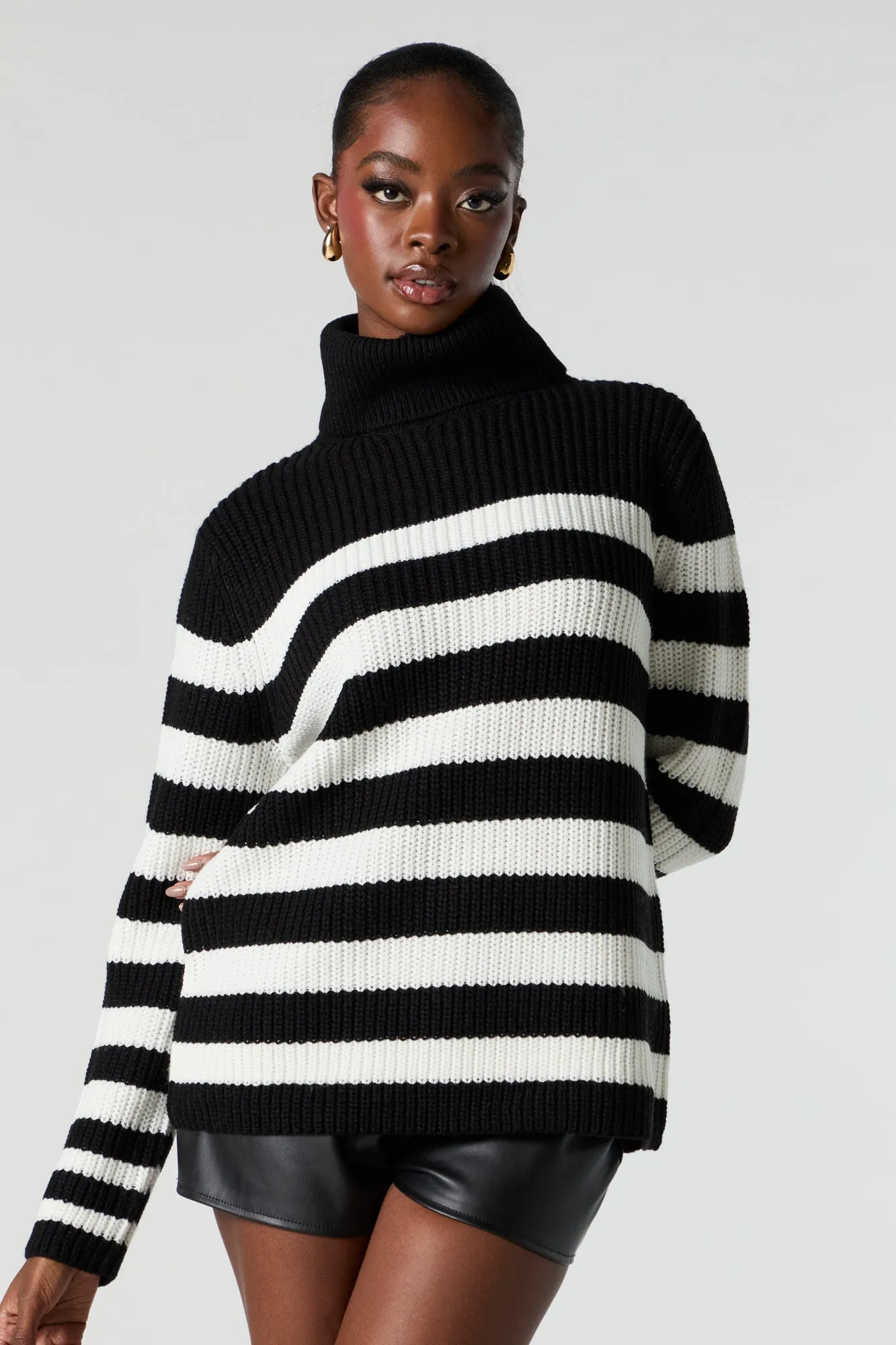 Striped Ribbed Knit Turtleneck Tunic Sweater sold by Charlotte Russe product image thumbnail 5