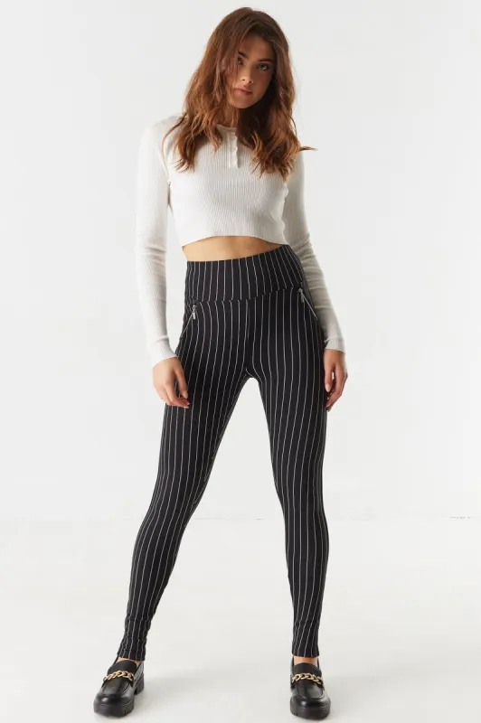 Leggings de Textura Súper Suave A Rayas Cintura Alta con Bolsillo de Cierre sold by Charlotte Russe