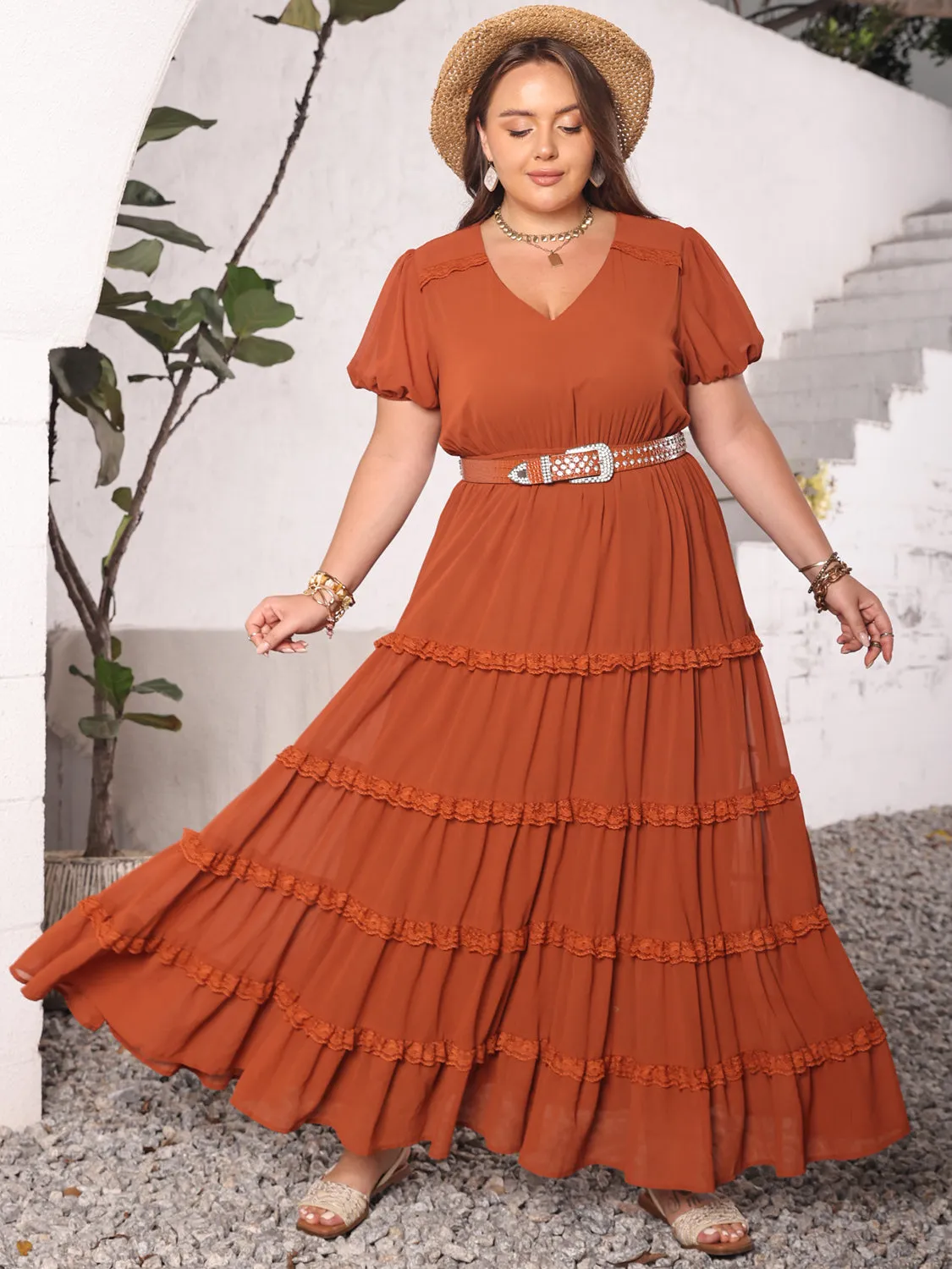 Plus Size Ruched Lace Detail V-Neck Short Sleeve Dress sold by Charming Charlie product image thumbnail 4