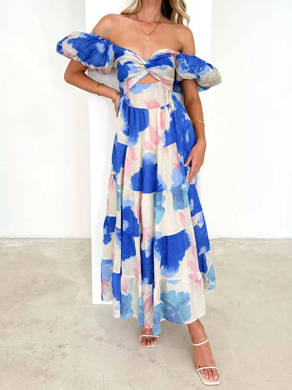 Twisted Printed Puff Sleeve Dress sold by Charming Charlie product image thumbnail 3