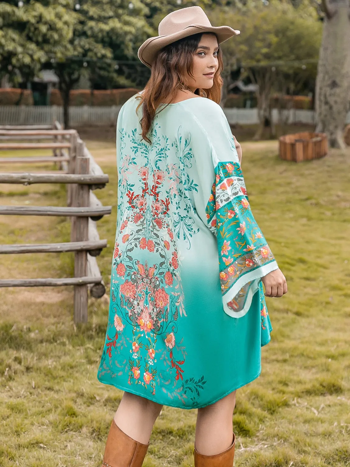 Plus Size Printed Open Front Long Sleeve Cover Up sold by Charming Charlie product image thumbnail 4