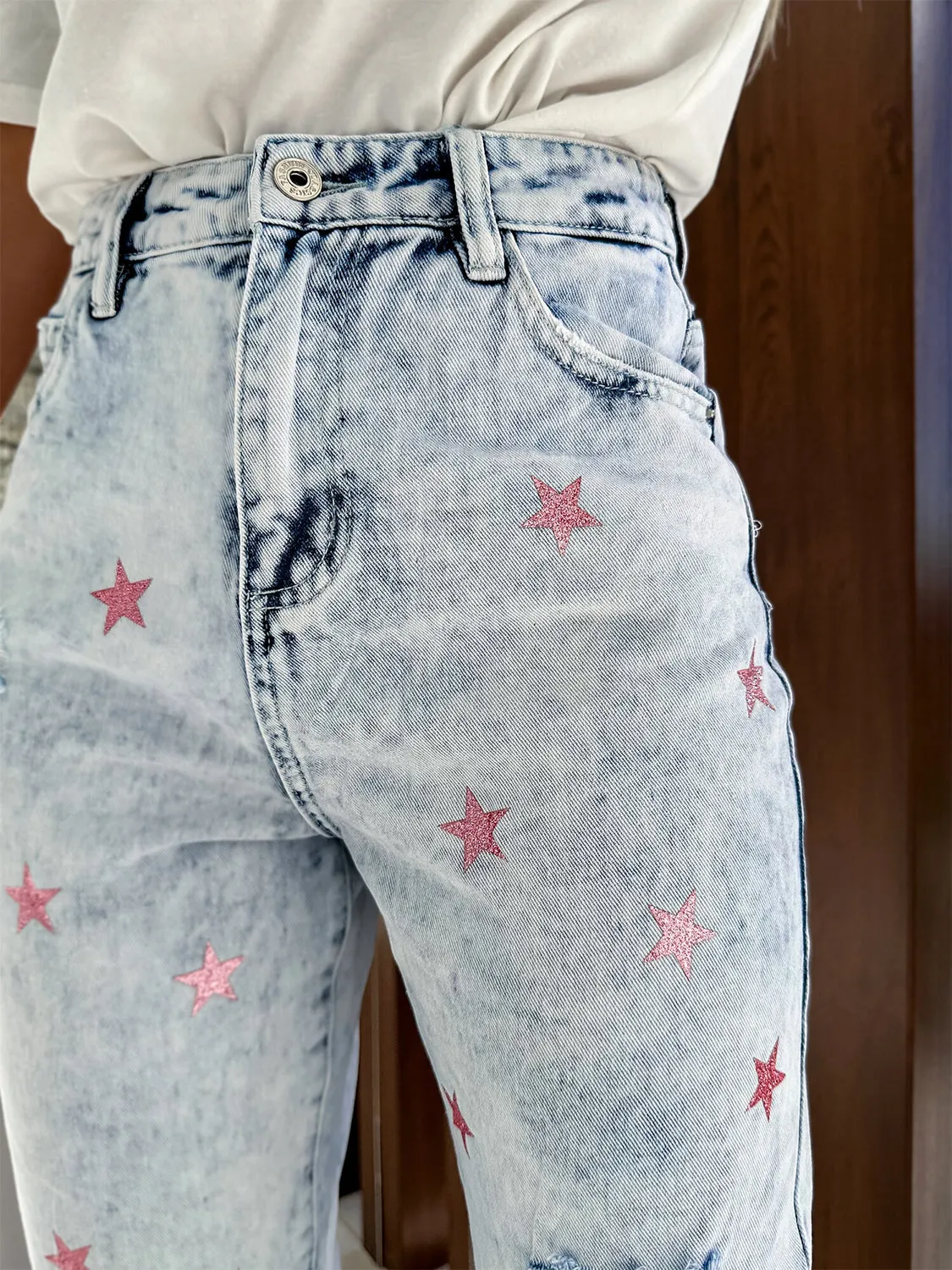Distressed Star Straight Jeans with Pockets sold by Charming Charlie product image thumbnail 4
