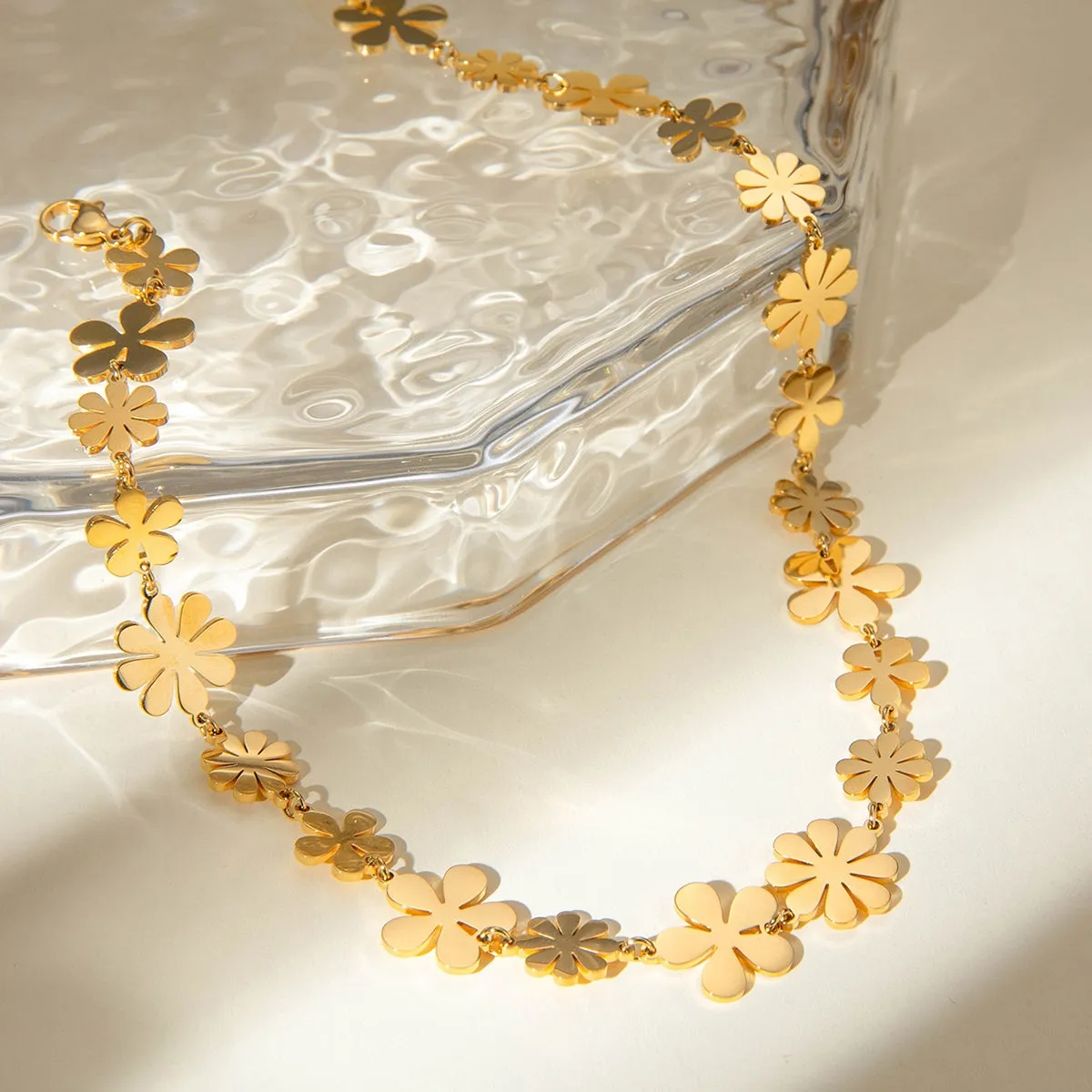 18K Gold-Plated Flower Necklace sold by Charming Charlie product image thumbnail 4