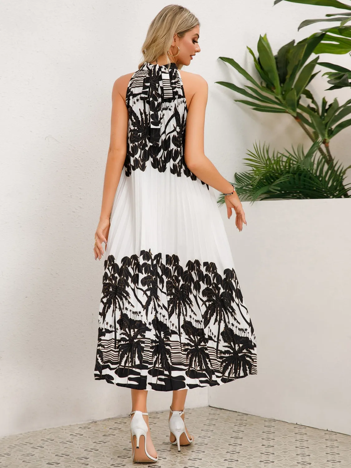 Tied Printed Sleeveless Midi Dress sold by Charming Charlie product image thumbnail 3
