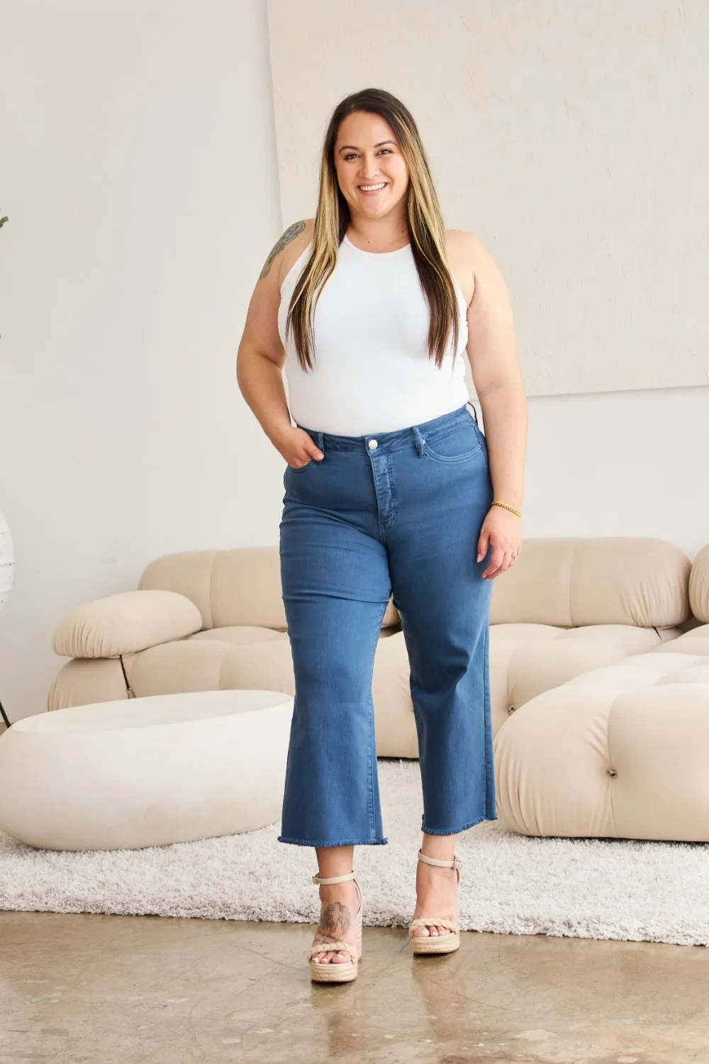 RFM Crop Chloe Full Size Tummy Control High Waist Raw Hem Jeans sold by Charming Charlie product image thumbnail 2