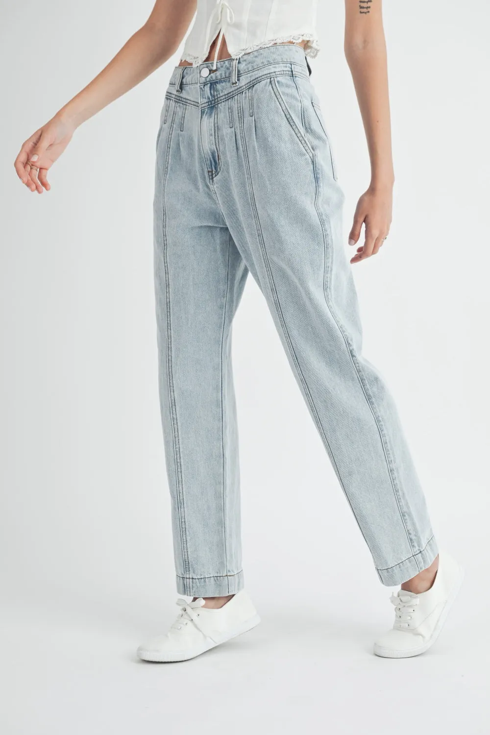 MABLE Pleated Front Detail Straight Jeans sold by Charming Charlie product image thumbnail 3