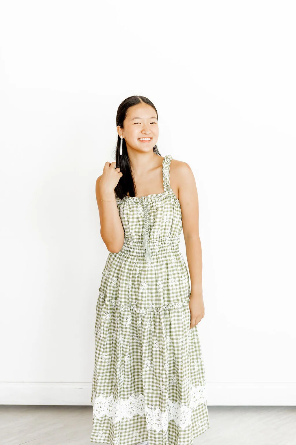 Keli - White Shell sold by Charming Charlie product image thumbnail 4