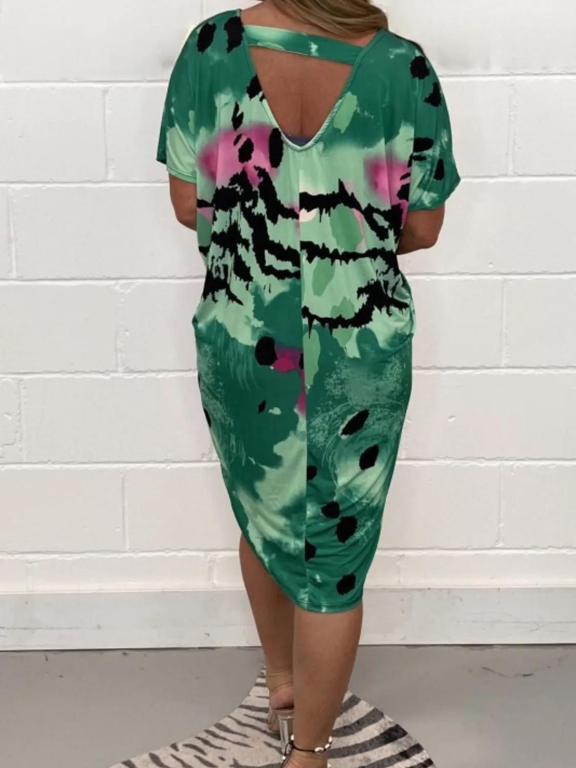 Printed Round Neck Short Sleeve Dress sold by Charming Charlie product image thumbnail 2