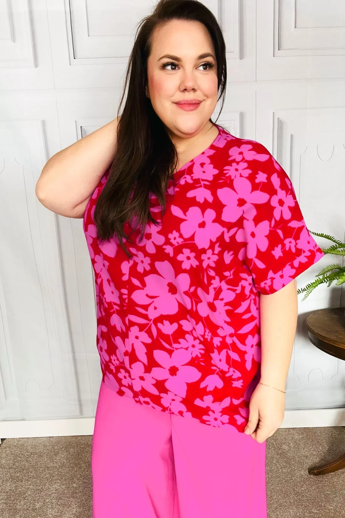 Tropical Trance Magenta Floral V Neck Woven Top sold by Charming Charlie product image thumbnail 4