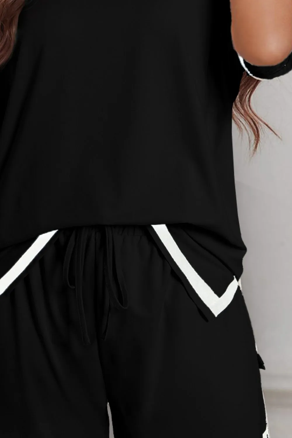 Contrast Trim Half Sleeve Top and Shorts Set sold by Charming Charlie product image thumbnail 3