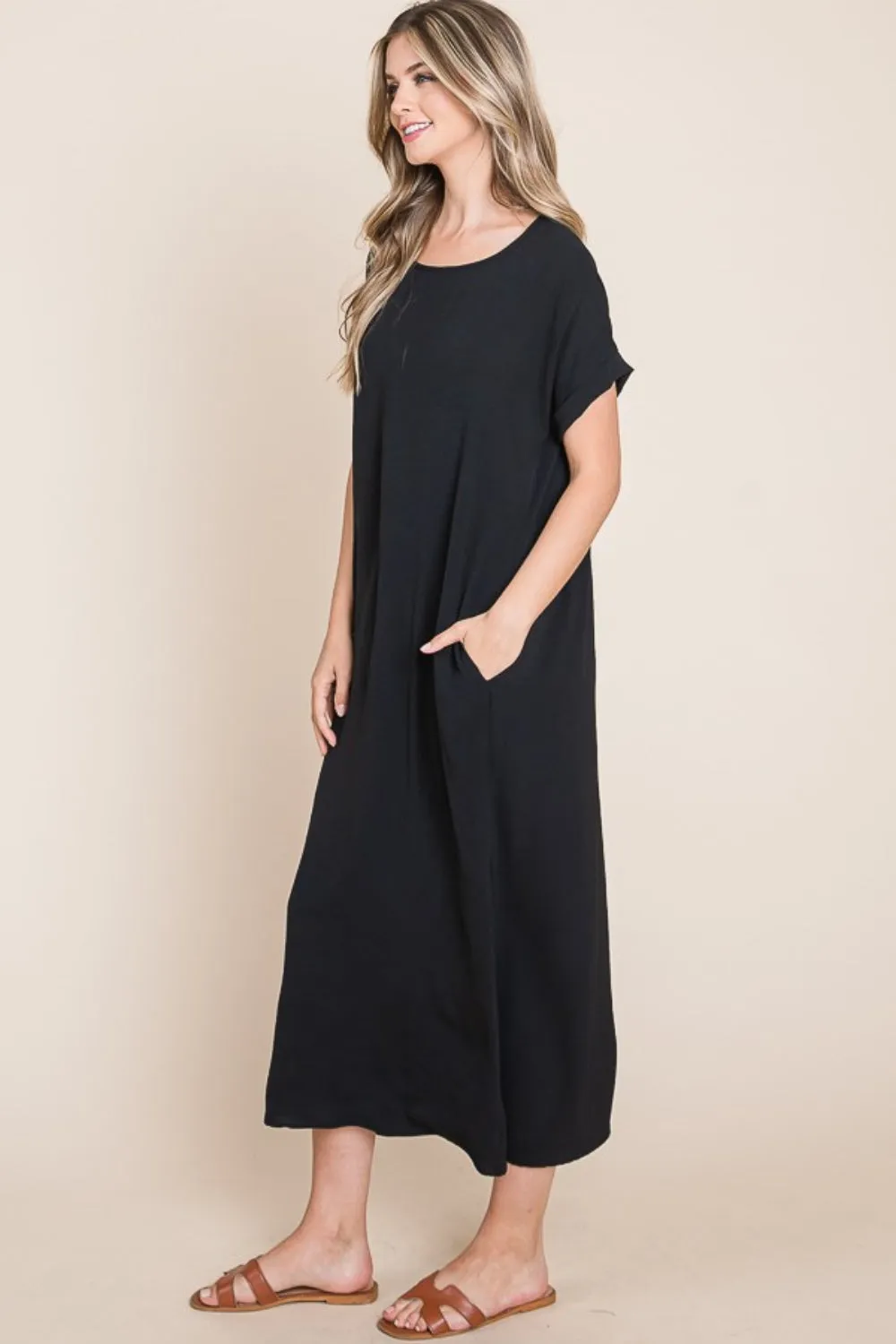 BOMBOM Round Neck Short Sleeve Midi Dress with Pockets sold by Charming Charlie product image thumbnail 4