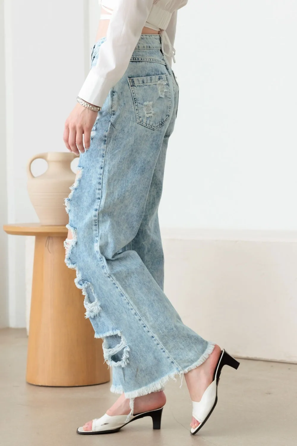 Litz La Distressed Frayed Hem Flare Jeans sold by Charming Charlie product image thumbnail 4