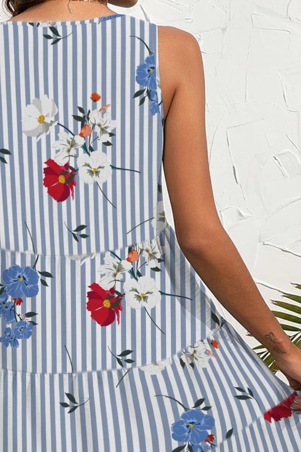 Printed V-Neck Sleeveless Mini Dress sold by Charming Charlie product image thumbnail 3