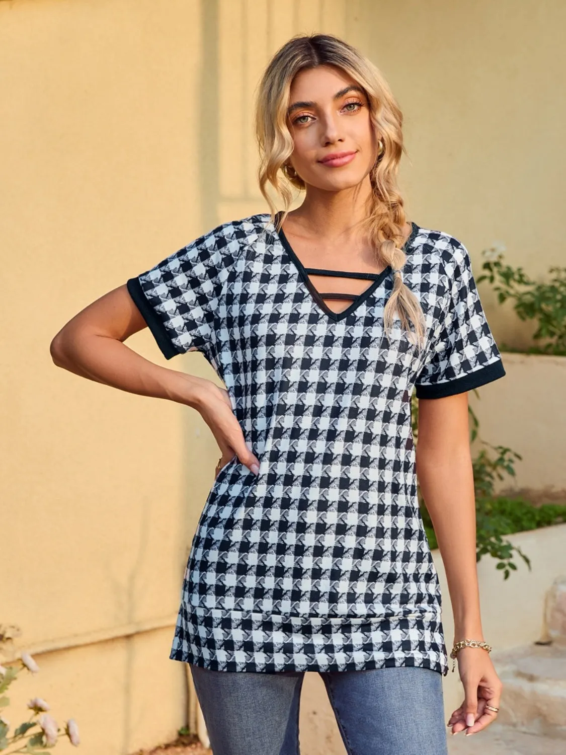 Houndstooth V-Neck Short Sleeve T-Shirt sold by Charming Charlie product image thumbnail 5