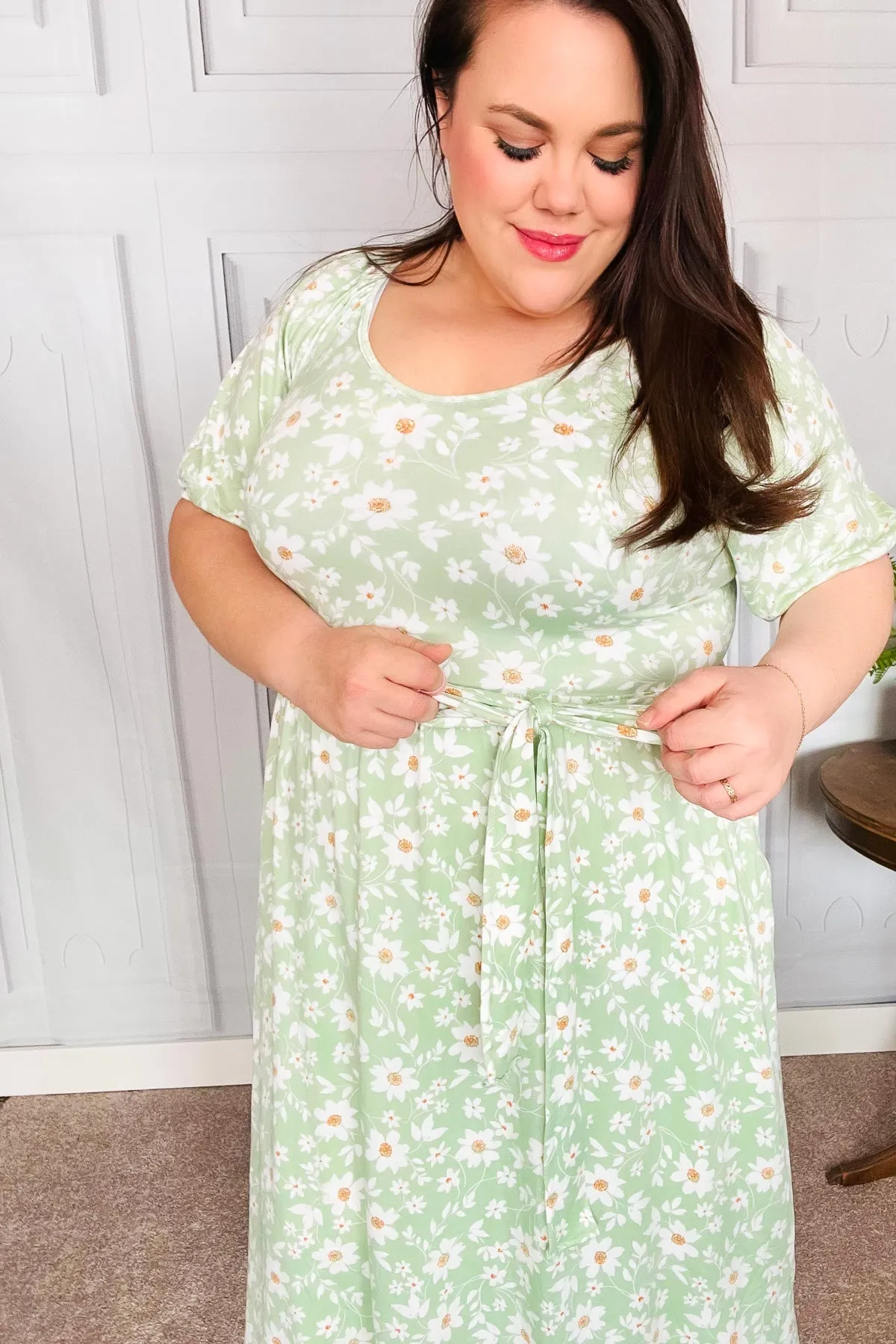 Sunny Days Sage Floral Print Fit & Flare Sash Belt V Neck Dress sold by Charming Charlie product image thumbnail 4