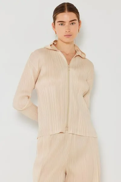 Marina West Swim Pleated Hood Jacket with 2 Way Zipper sold by Charming Charlie product image thumbnail 3