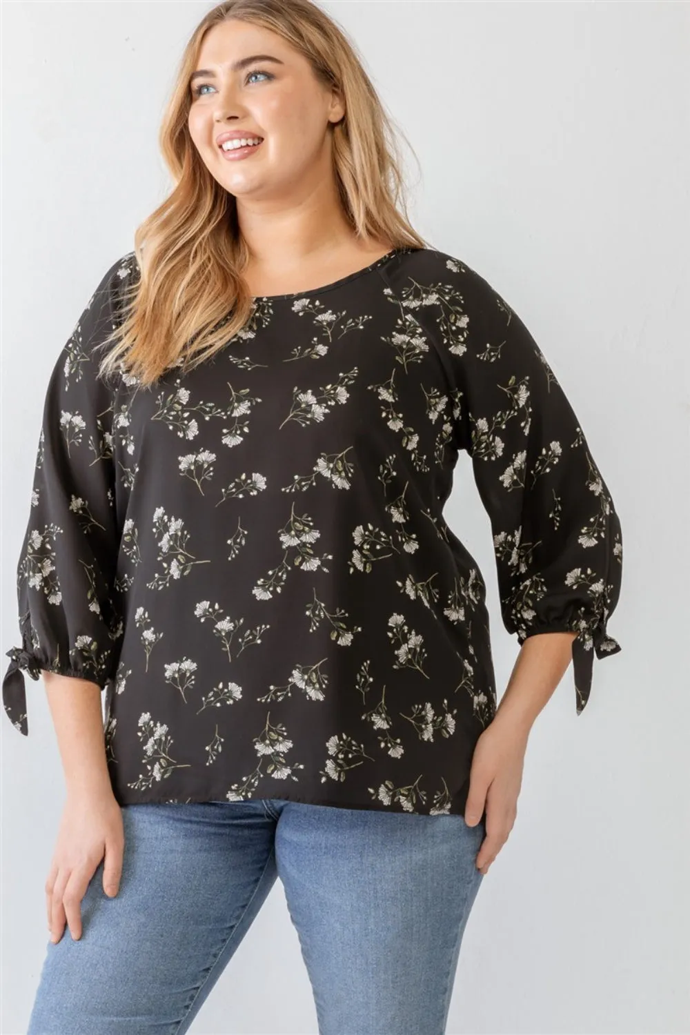 Zenobia Plus Size Floral Round Neck Blouse sold by Charming Charlie product image thumbnail 4
