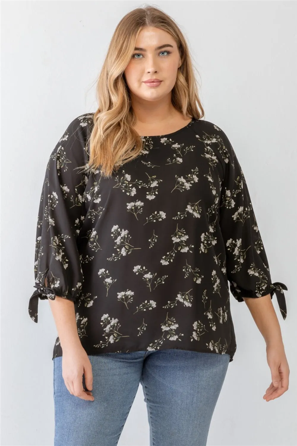 Zenobia Plus Size Floral Round Neck Blouse sold by Charming Charlie product image thumbnail 3