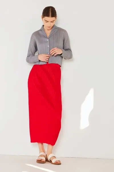 Marina West Swim Pleated Midi Pencil Skirt sold by Charming Charlie product image thumbnail 4