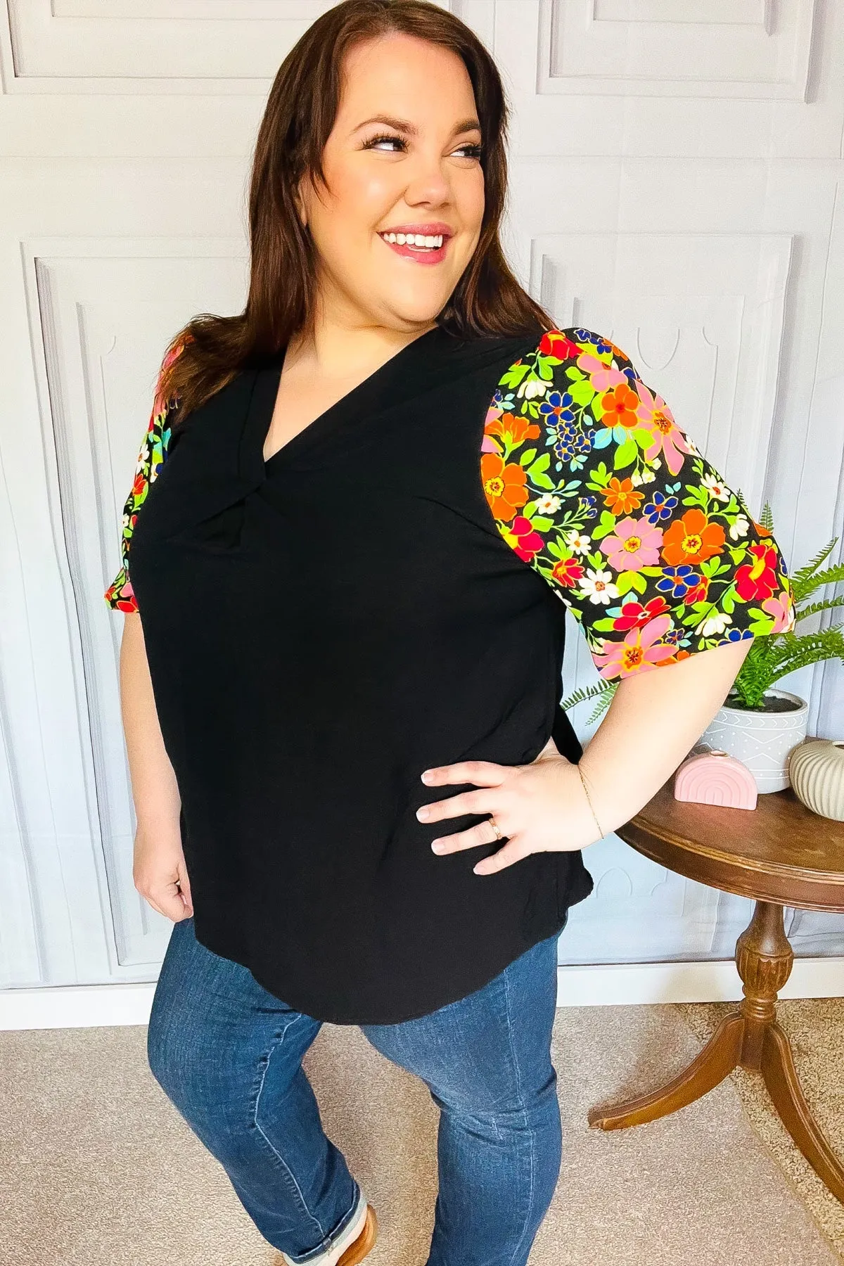 Eyes On You Black Floral Puff Sleeve V Neck Top sold by Charming Charlie product image thumbnail 5
