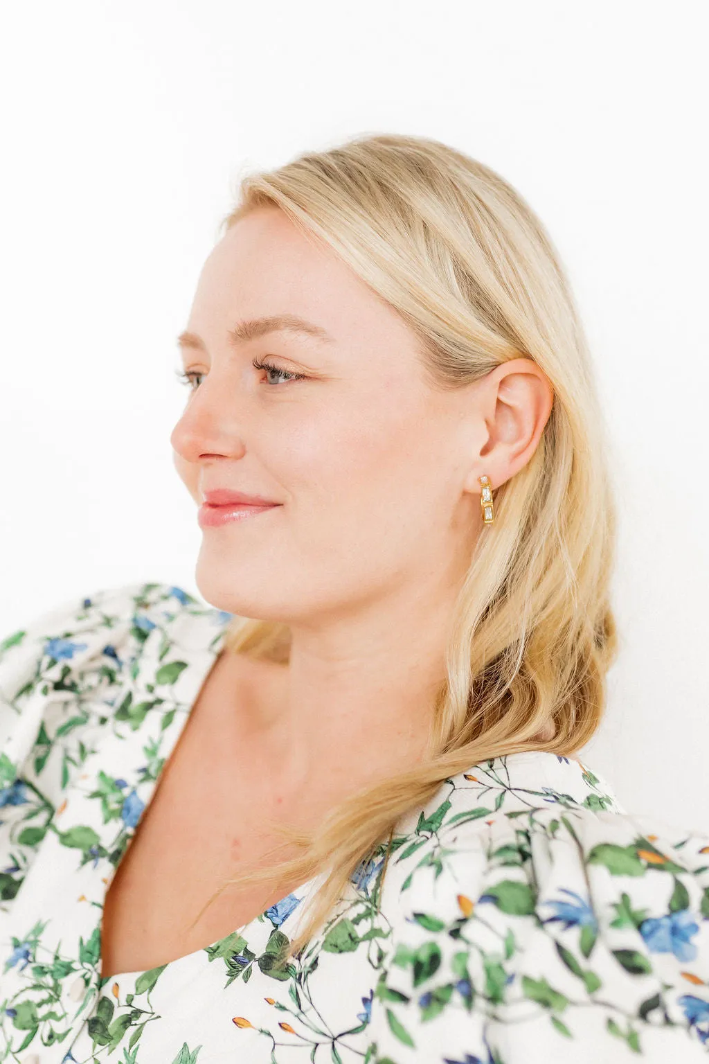 Amy sold by Charming Charlie product image thumbnail 3