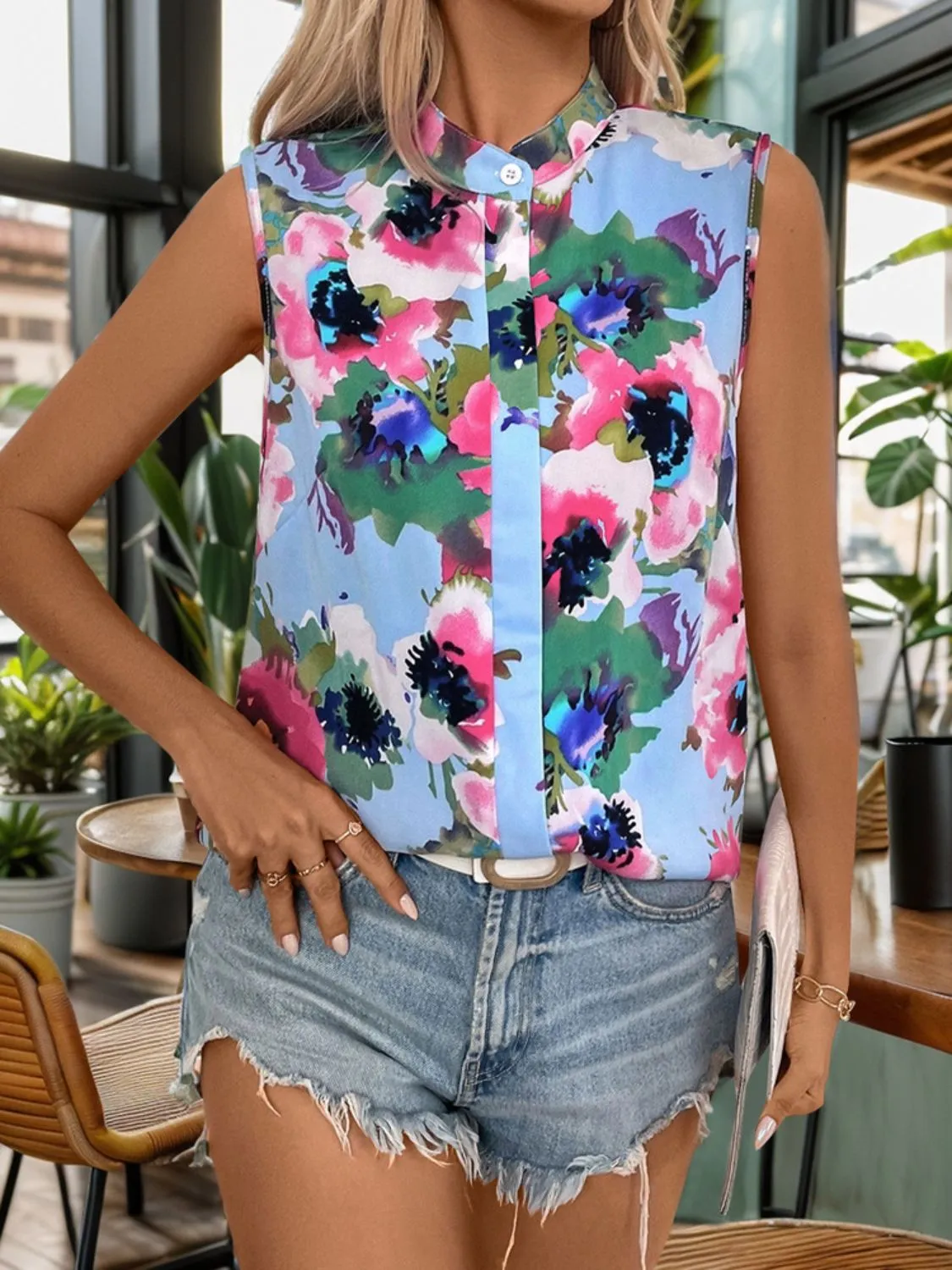 Printed Round Neck Sleeveless Blouse sold by Charming Charlie product image thumbnail 3