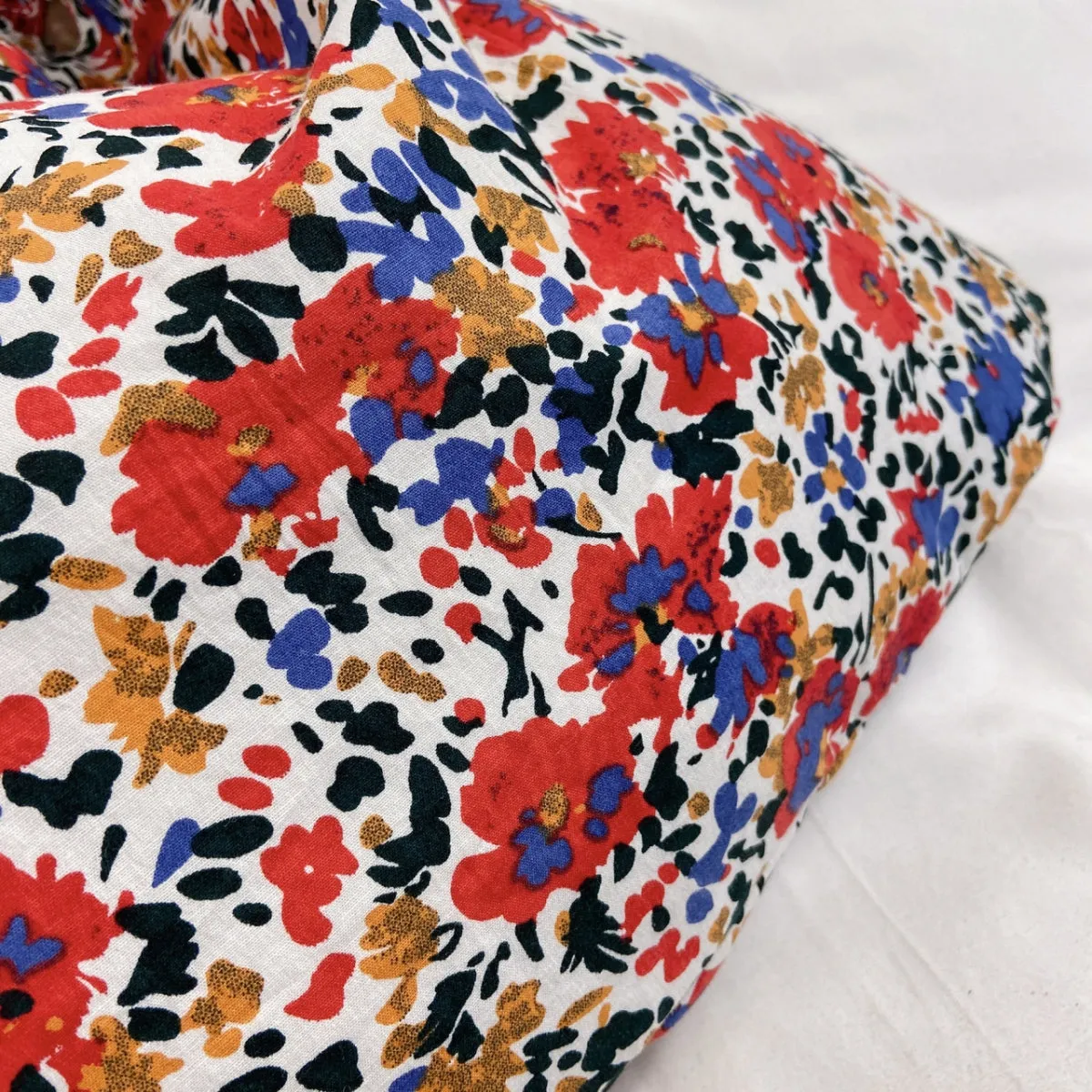 Printed Medium Shoulder Bag sold by Charming Charlie product image thumbnail 3