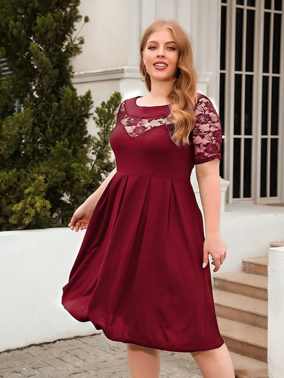 Plus Size Ruched Round Neck Short Sleeve Dress sold by Charming Charlie product image thumbnail 5