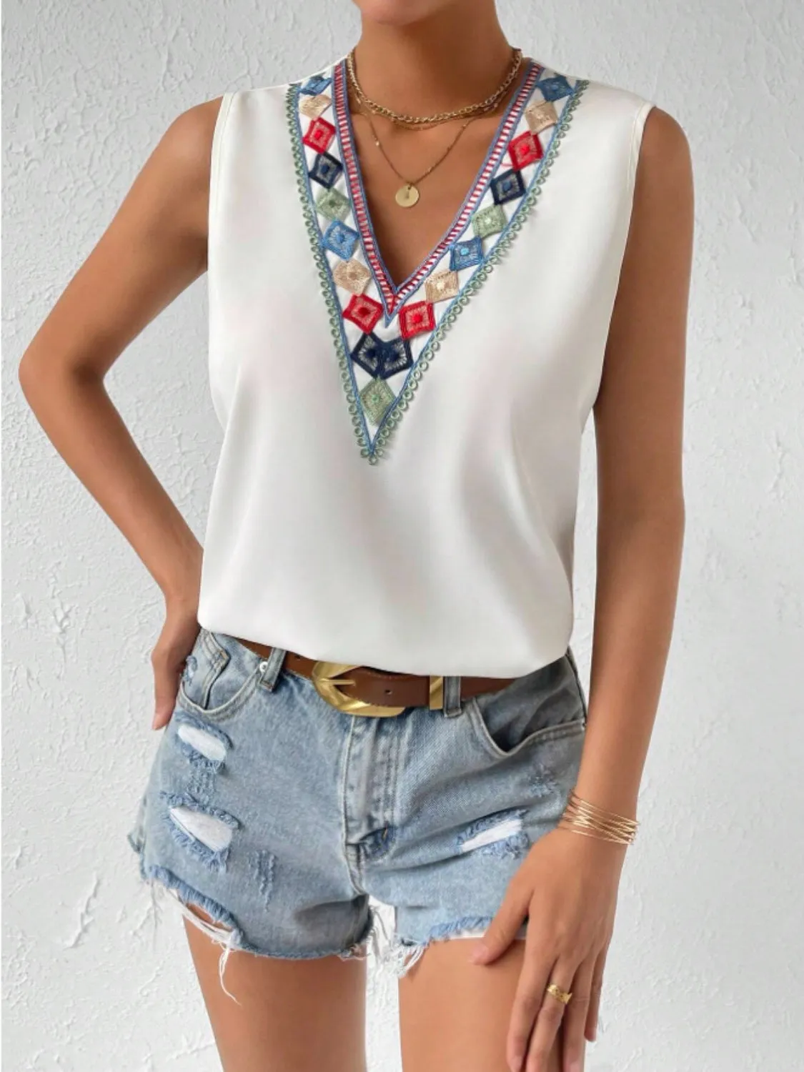 Contrast Geometric V-Neck Tank sold by Charming Charlie product image thumbnail 3
