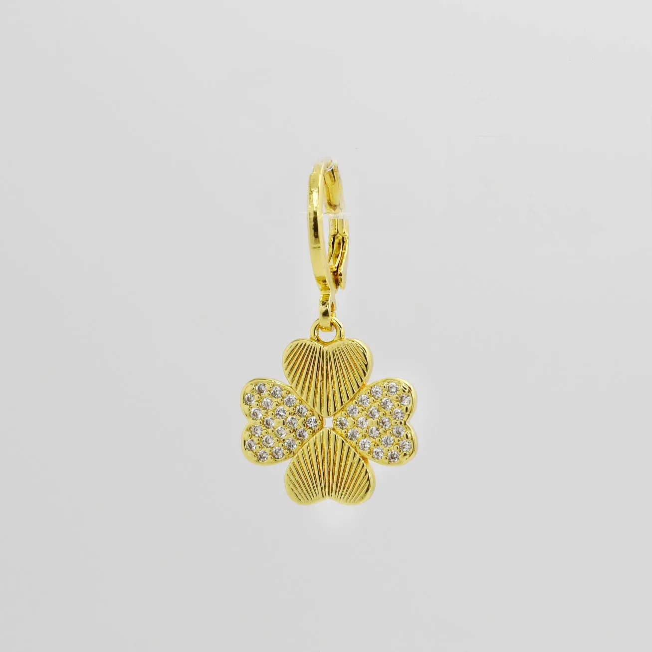 Glam Trebol Charm CH-23 sold by Charming Charlie