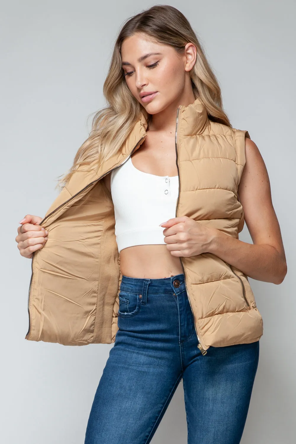 Snobbish Zip Up Turtleneck Vest with Pockets sold by Charming Charlie product image thumbnail 4