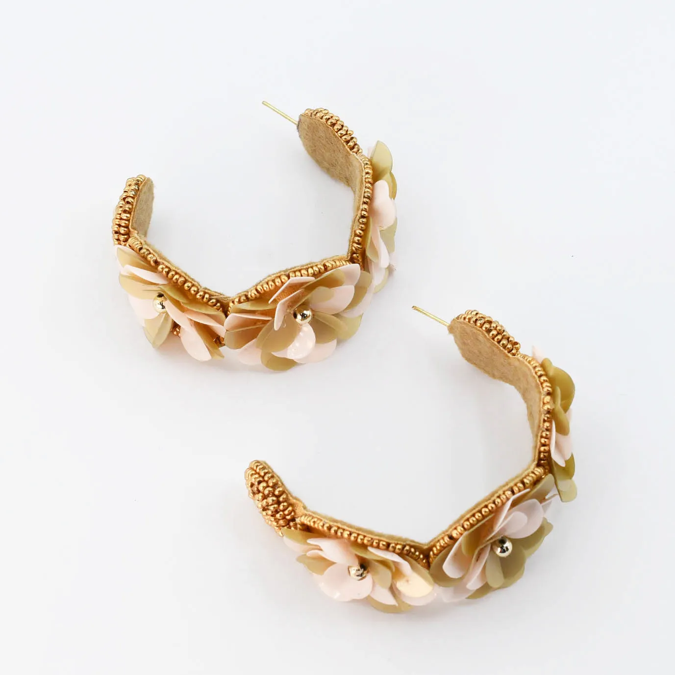 Multi Flower Hoop Rose D26 sold by Charming Charlie product image thumbnail 2