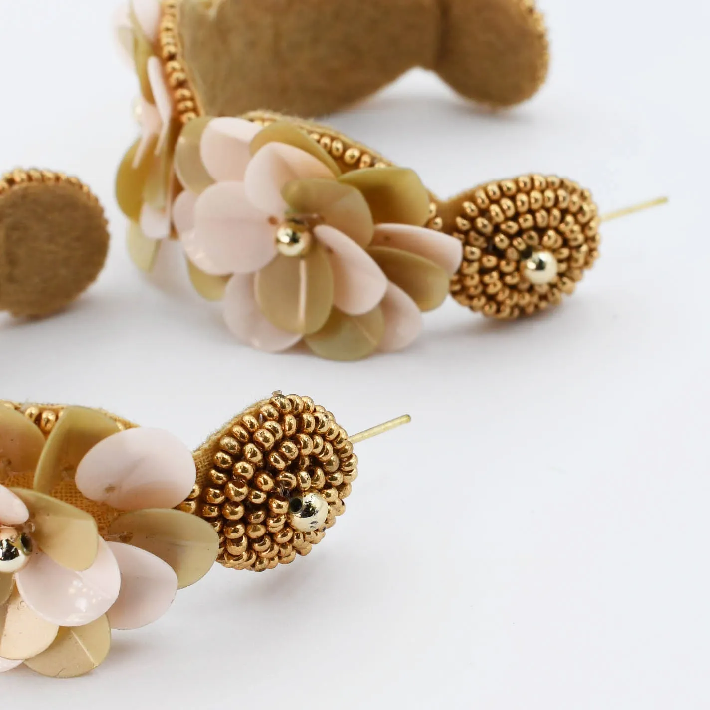 Multi Flower Hoop Rose D26 sold by Charming Charlie product image thumbnail 3