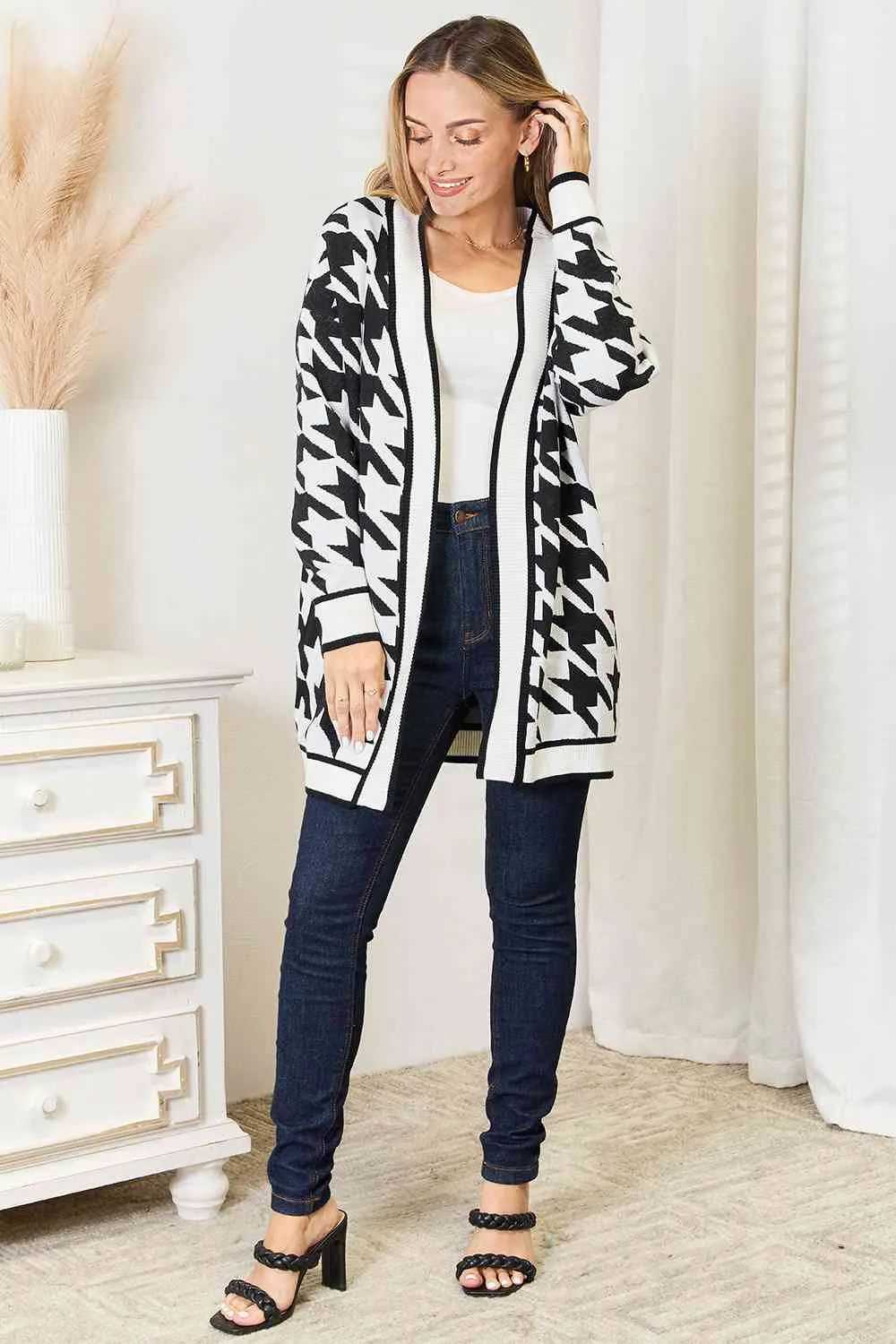 Woven Right Houndstooth Open Front Longline Cardigan sold by Charming Charlie product image thumbnail 4