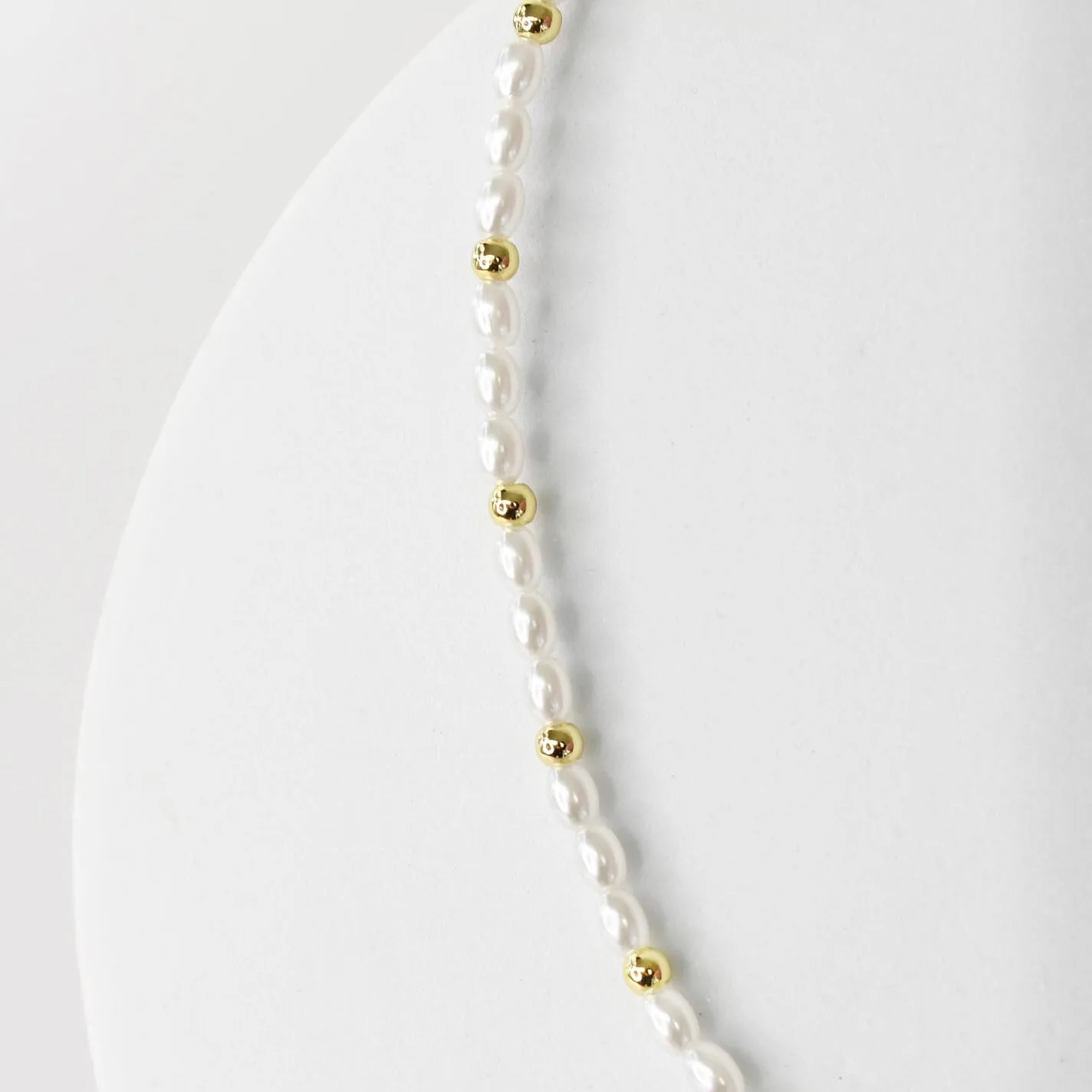 Dainty Pearl Chocker sold by Charming Charlie product image thumbnail 2