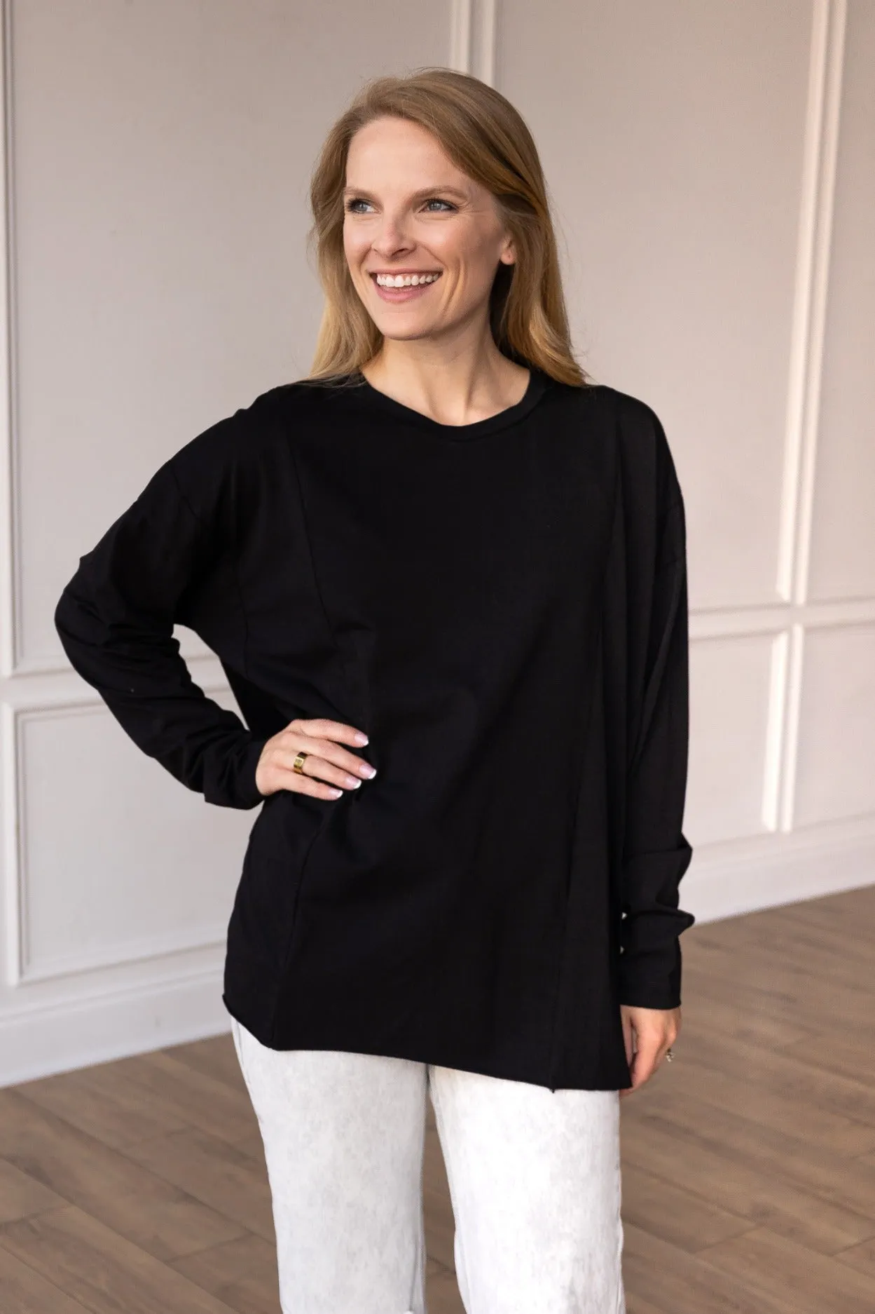 Black Long-sleeved T-shirts With Side Stitching sold by Charming Charlie product image thumbnail 2