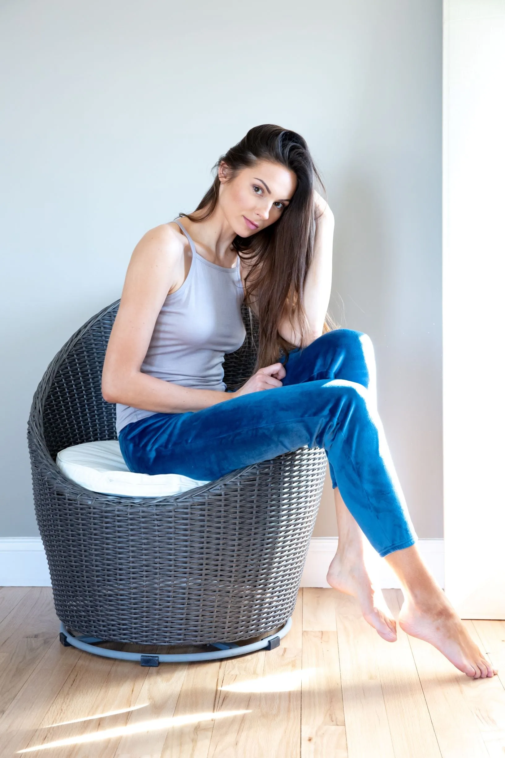 Women's Bamboo Blend Moisture Wicking Basic Tank Top sold by Charming Charlie product image thumbnail 4