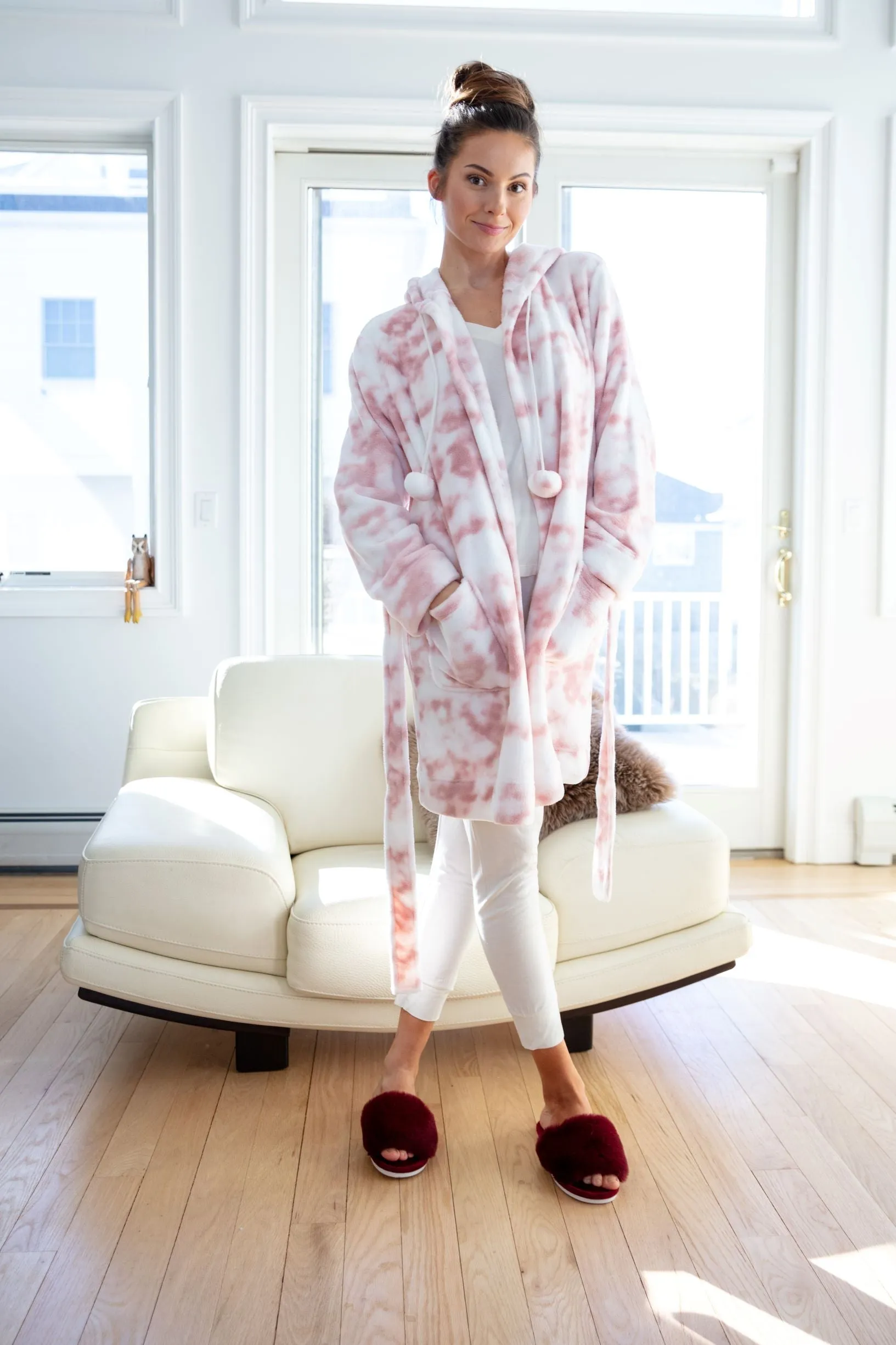 Women's Marble Luxe Fleece Plush Pom Pom Lounge Robe sold by Charming Charlie product image thumbnail 4