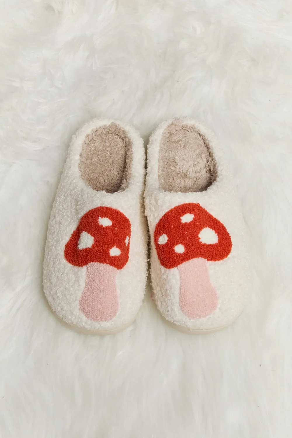 Melody Mushroom Print Plush Slide Slippers sold by Charming Charlie product image thumbnail 4