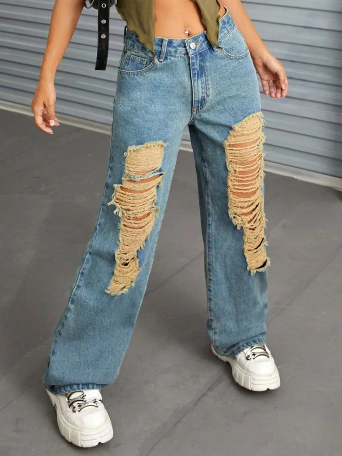 Distressed Wide Leg Jeans with Pockets sold by Charming Charlie product image thumbnail 3
