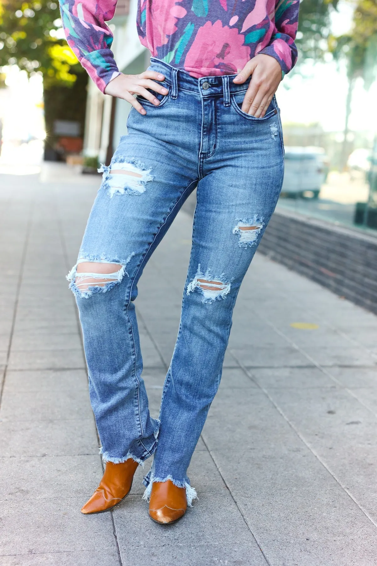 Judy Blue Medium Wash Mid Rise Distressed Straight Leg Jeans sold by Charming Charlie product image thumbnail 5